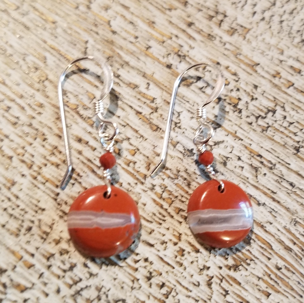 Small red river jasper earrings. S.S.